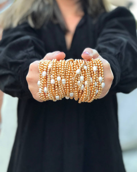 Stretchy 14k Gold Filled Ball Bead Bracelet with FW Pearl