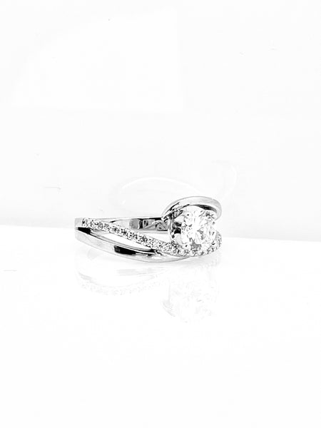 1 Carat VS1 Diamond Engagement Ring